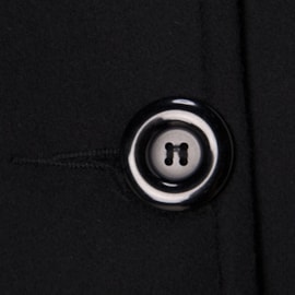 PELETERIA CORDEIRO - CASACO LÃ 3/4 RECORTES MARTINGALE COSTAS - PRETO PELETERIA CORDEIRO - CASACO LÃ 3/4 RECORTES MARTINGALE COSTAS - PRETO